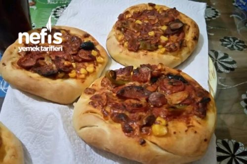 Mini Pizza (Dondurucuya Uygun Pratik) Tarifi