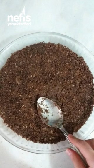 Muzlu Çikolatalı Tart