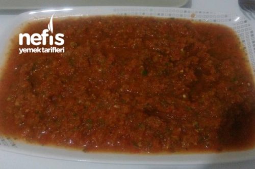 Adana Kebap Yanı Ezme Salatası Tarifi