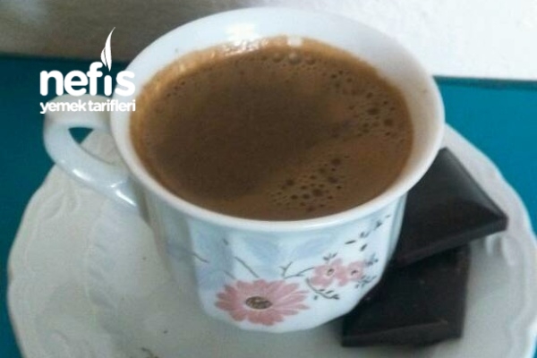 Sütlü Ve Çikolatalı Türk Kahvesi Nefis Yemek Tarifleri