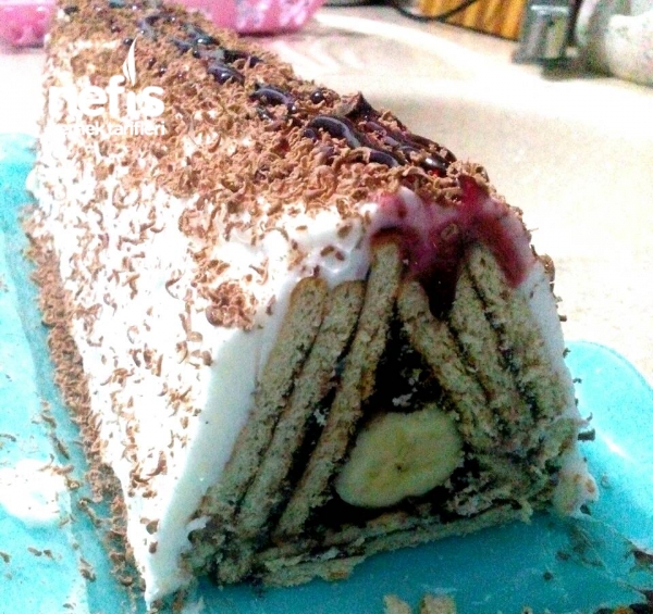 Üçgen Pasta Nefis Yemek Tarifleri 2828505