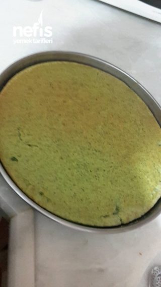 Κέικ σπανάκι