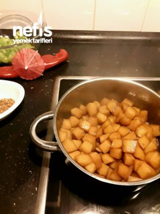 3. Gamja-jorim, Soyalı Patates Kavurması – Kore Mutfağı