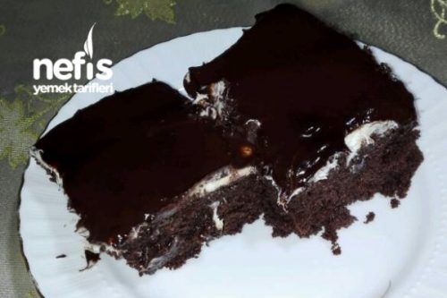 Çikolata Soslu Ağlayan Kek Tarifi