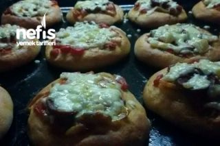 Kahvaltılık Mini Pizza Tarifi