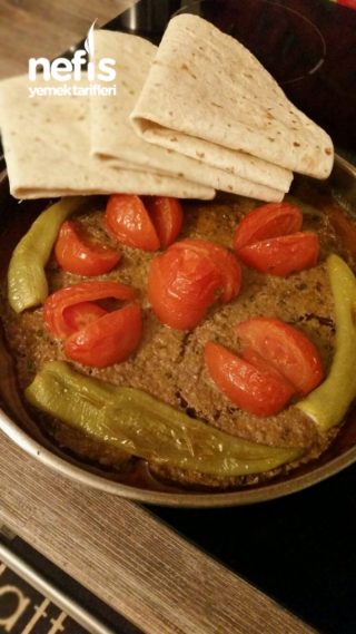 Adana Tepsi Sini Kebabi Tarifi Resimli Kolay Yemek Tarifleri Yemek Tarifleri Kolay Yemek Tarifleri Yemek