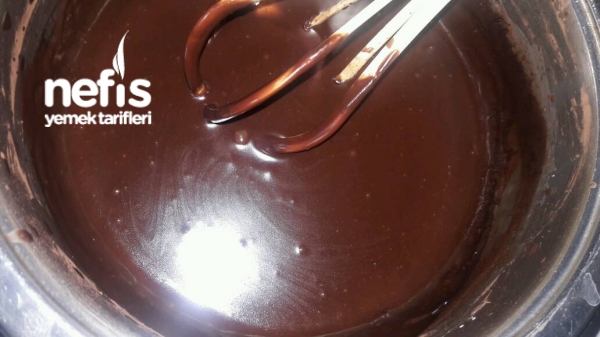 Ev Yapımı Çikolata Sos (Muhteşem) Nefis Yemek Tarifleri
