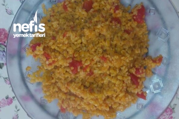 Domatesli Bulgur Pilavı