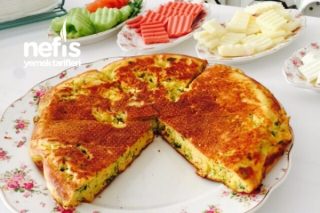 Tavada Pratik Kahvaltılık Börek Tarifi