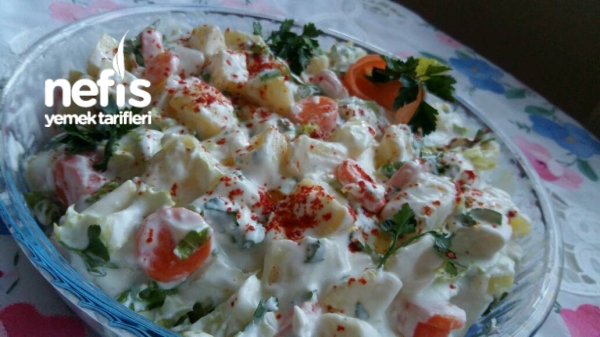 Yoğurt Soslu Patates Salatası