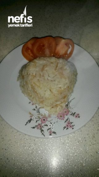Domates Suyunda Pirinc Pilavı