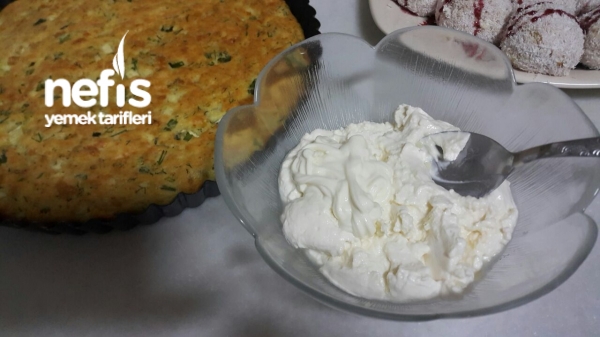 Yoğurtlu Tart Kek (Tuzlu) Nefis Yemek Tarifleri