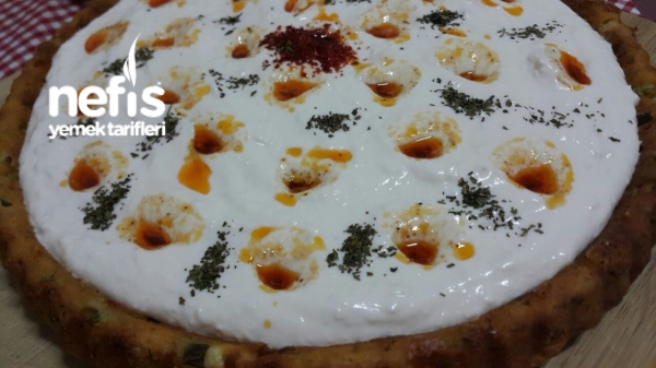 Yoğurtlu Tart Kek (Tuzlu) Nefis Yemek Tarifleri