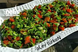Mükemmel Közlenmiş Kırmızı Biber Salatası Tarifi