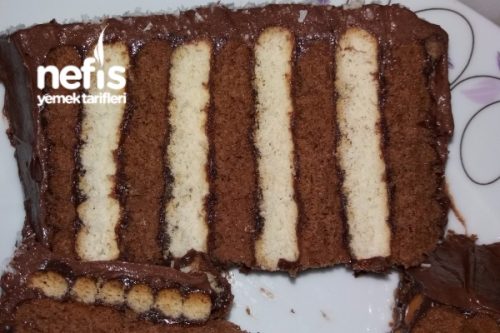 İki Renkli Pratik Pasta Nefis Yemek Tarifleri
