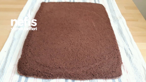 Çikolatalı Muzlu Rulo Pasta Nefis Yemek Tarifleri 3053246