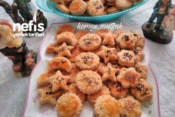 Peynirli Acılı Kurabiye Nefis Yemek Tarifleri