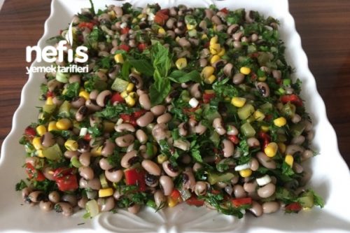 Börülce Salatası ( Denenmesi Gereken Lezzet) Tarifi