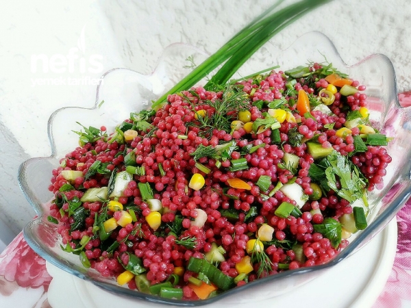 Salgamli Kuskus Salatası( bayilacaksiniz)
