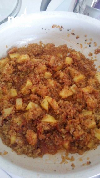 Patatesli Bulgur Pilavi