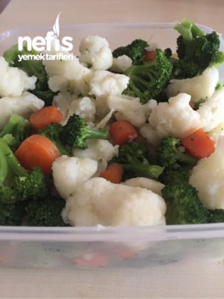 Brokoli, Karnabahar Havuç Salatası