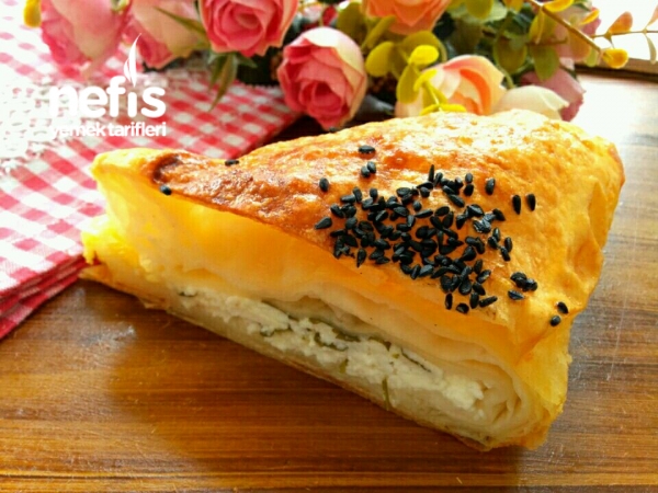 Kolay Üçgen Börek