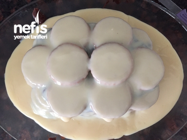 Burçaklı Pasta Nefis Yemek Tarifleri 3087644