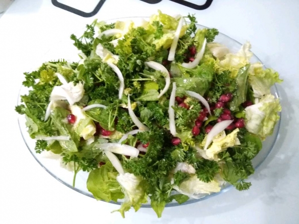 Narlı Salata
