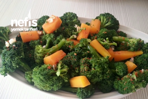Pratik Brokoli Salatası