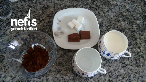 Sütlü Çikolatalı Türk Kahvesi