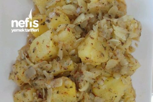Nefis Soğanlı Patates Kavurması Tarifi