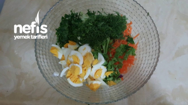 Kahvaltıda Nefis Yumurta Salatası
