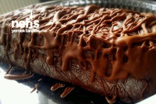 Çok Pratik Çikolatalı Pasta Tarifi