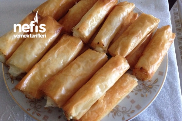 Baklava Yufkasından Peynirli Börek Nefis Yemek Tarifleri 3136991