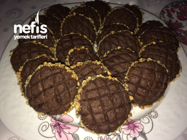 Karakız Kurabiye Dışı Kıyır İçi Browni Nefis Yemek Tarifleri