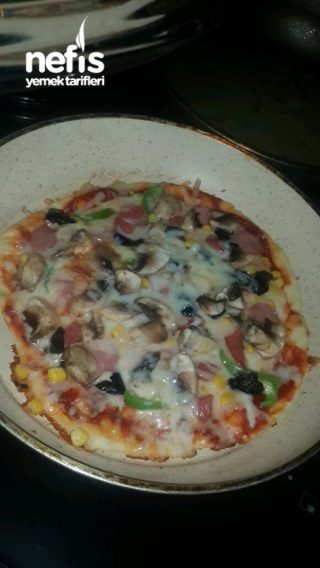Tavada Leziz Şipşak Pizza