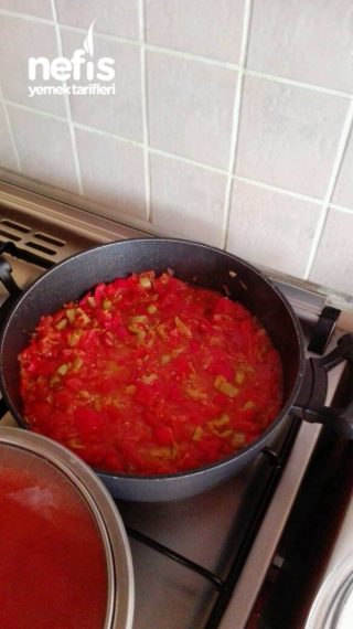 Yumurtalı Kaşarlı Menemen