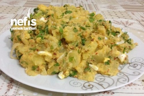 Mükemmel Patates Salatası Tarifi