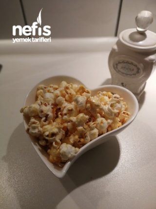 Sekerli Popcorn (sinemadaki Gibi)