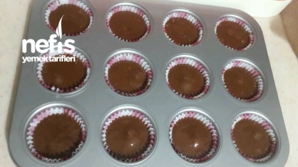Çikolata Dolgulu Cupcake (20 Adet)