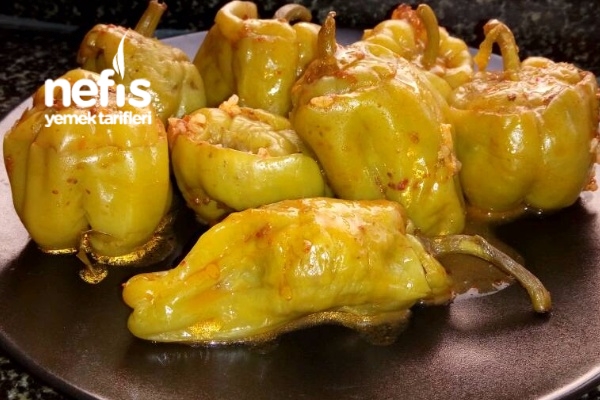 Etli Biber Dolması Nefis Yemek Tarifleri 3250913