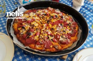 Müthiş Ev Yapımı Pizza Tarifi