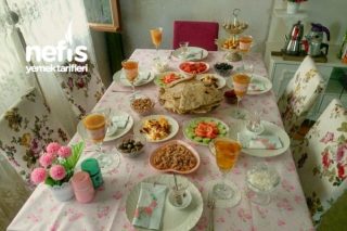 Çadu Anneler Gününde Anne Evinde Kahvaltı Tarifi
