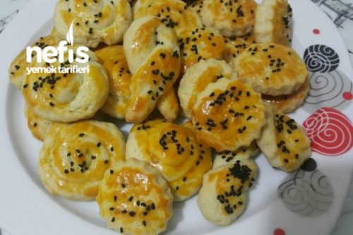 Nefis kıyır kıyır kurabiye tarifi Nefis kıyır kıyır kurabiye tarifi