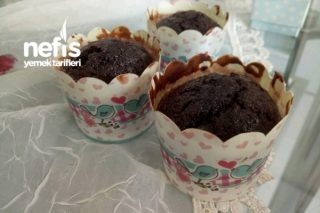 Muffin Kalıplarında Şirin Islak Kekler Tarifi