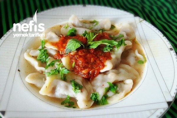 Sulu Börek (Kahraman Maraş Yöresel Yemeği ) Tarifi