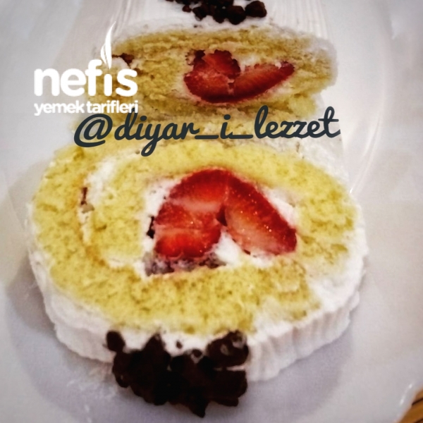 Çilekli Rulo Pasta Nefis Yemek Tarifleri 3319338