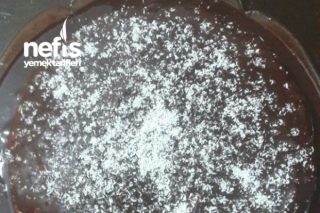 Enfes Çikolatalı Pastam (Pandispanya Kekiyle) Tarifi