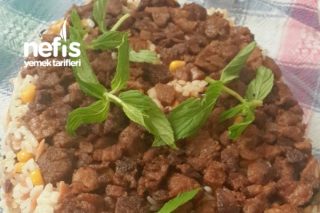 Mısırlı Patlıcanlı Pilav Üzeri Et Kavurması Tarifi