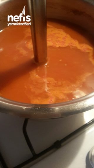 Yaz Güzeli Kremalı Domates Çorbası